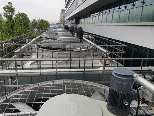 化工廠冷卻塔(化工廠冷卻塔風機 無啟動下 風機會轉嗎)